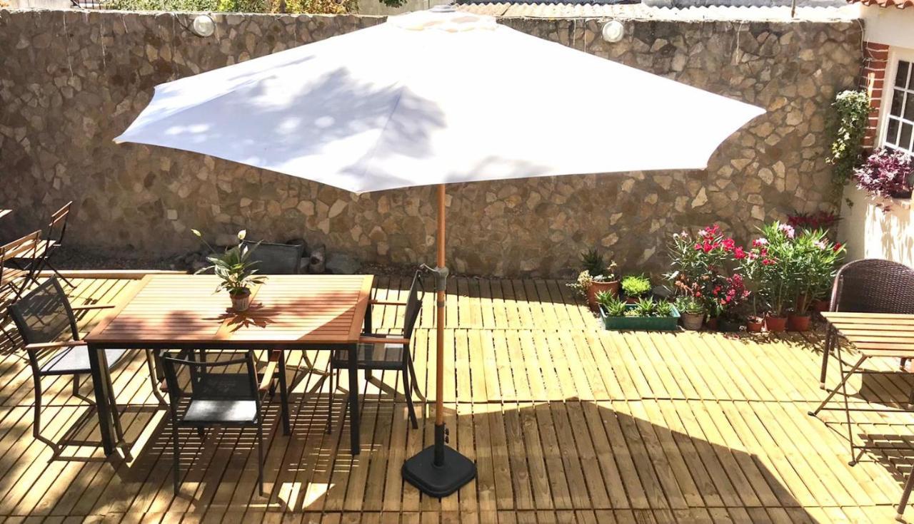 ペニシェ Casa Blancaホステル エクステリア 写真