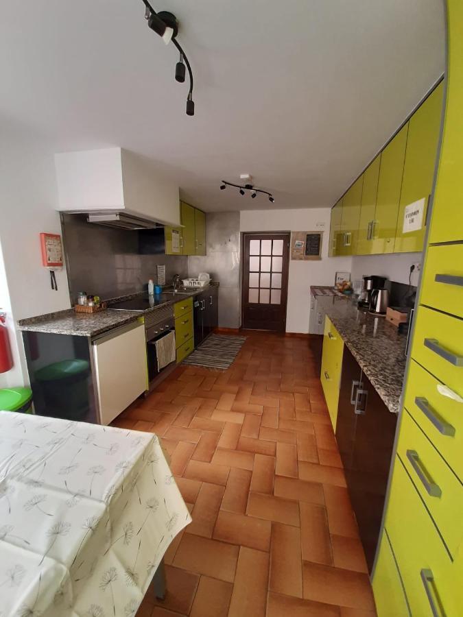 ペニシェ Casa Blancaホステル エクステリア 写真