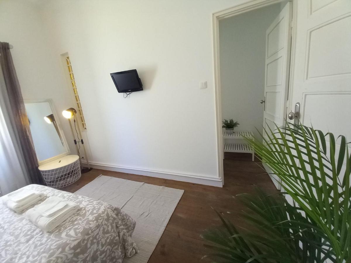 ペニシェ Casa Blancaホステル エクステリア 写真